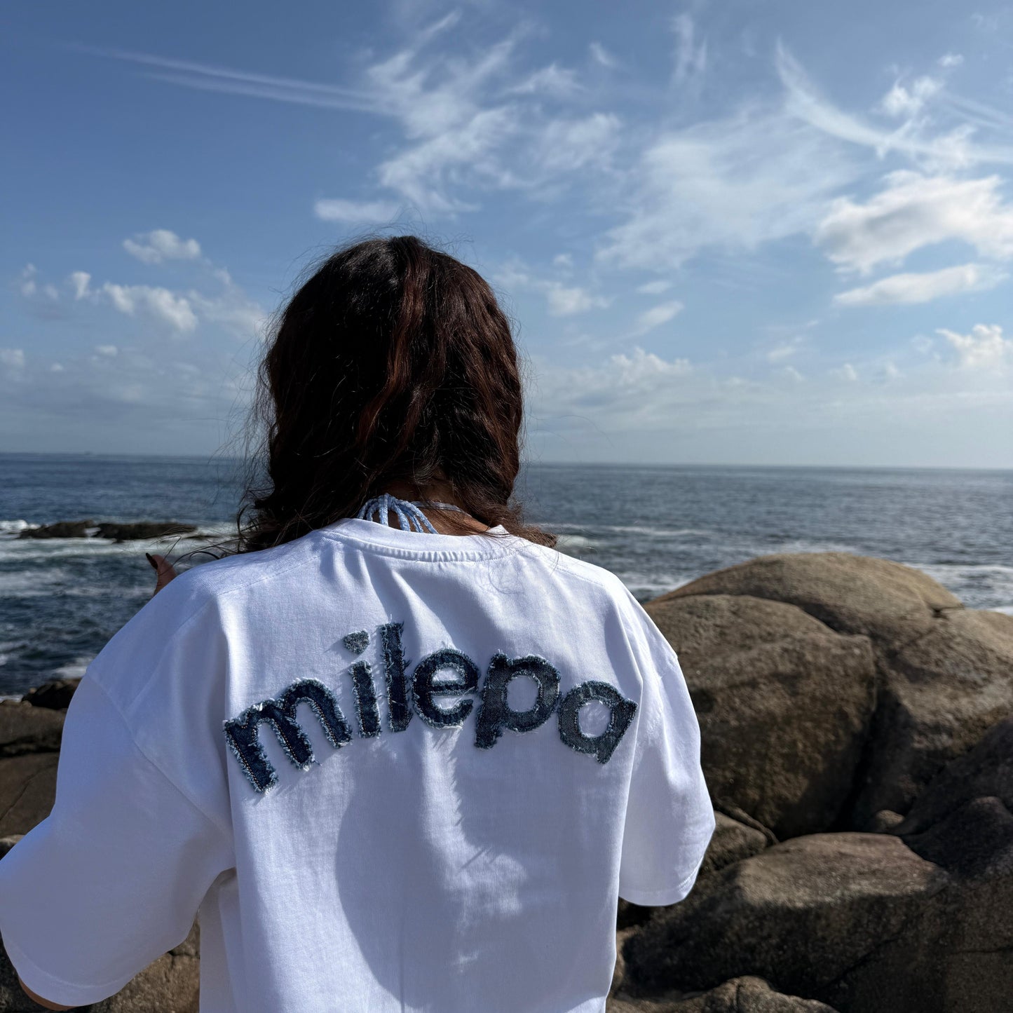 DENIM APPLIQUÉ T-SHIRT