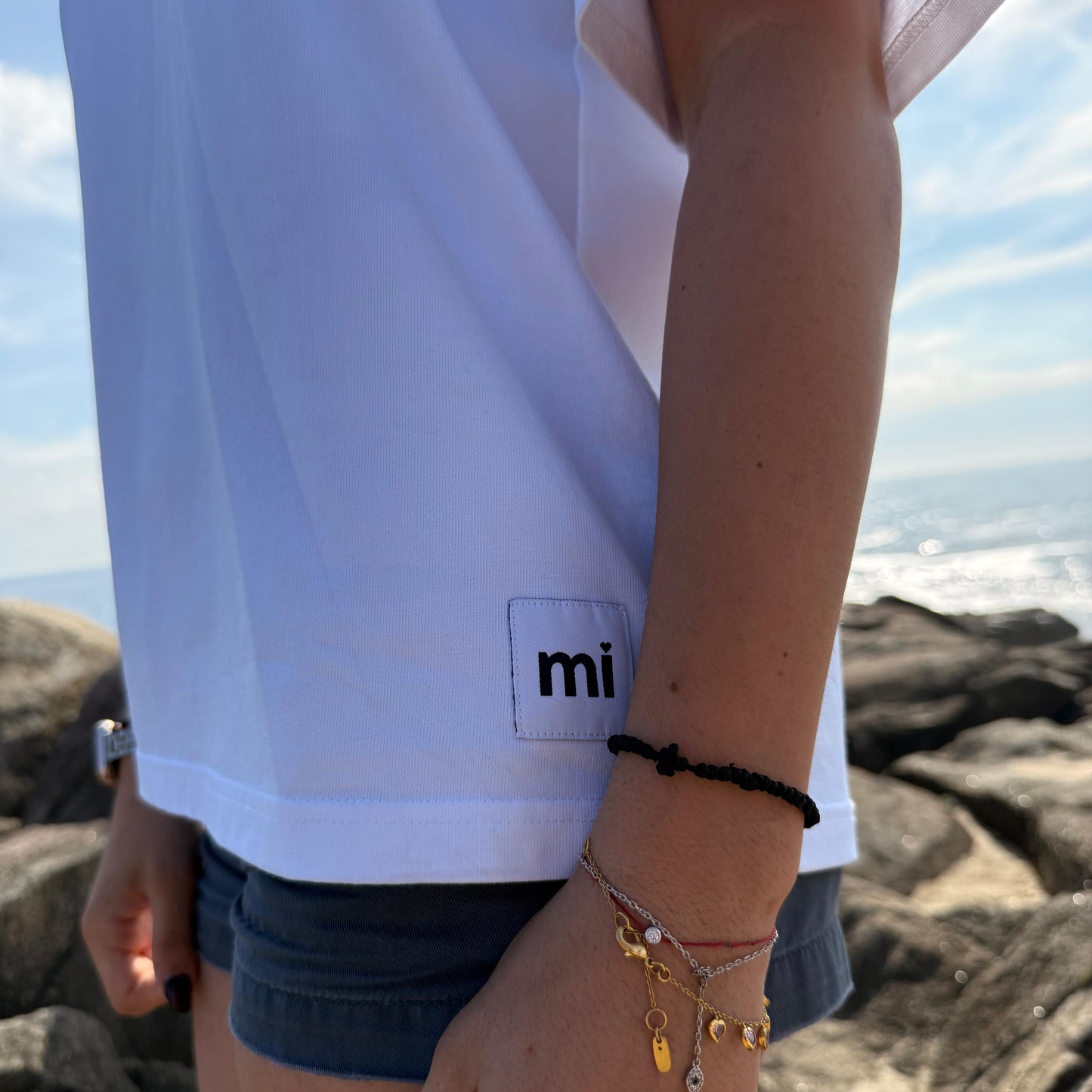 DENIM APPLIQUÉ T-SHIRT
